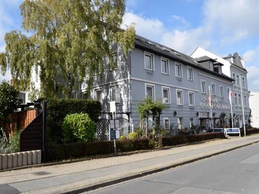 Hotel zum Kauf 2.600.000 € 56 Zimmer 3.960 m² Grundstück Schleswig 24837