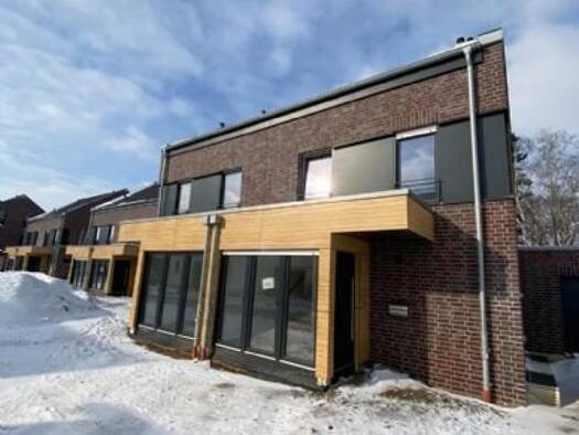 Doppelhaushälfte zur Miete 2.500 € 5 Zimmer 137,8 m² frei ab 01.01.2026 Am Schweinheimer Kirchweg 32 Osterath Meerbusch 40670