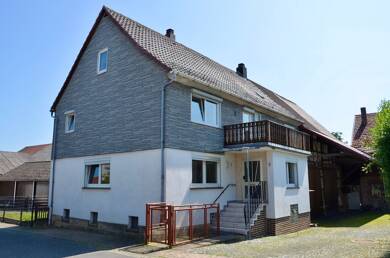 Haus zum Kauf 130.000 € 7 Zimmer 130 m² 1.040 m² Grundstück Uttershausen Wabern 34590