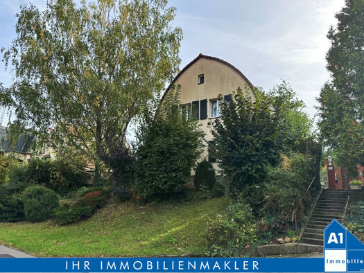 Einfamilienhaus zum Kauf 149.000 € 6 Zimmer 150 m² 615 m² Grundstück Dr.-John-Rittmeister-Str. 27a Bernburg 06406