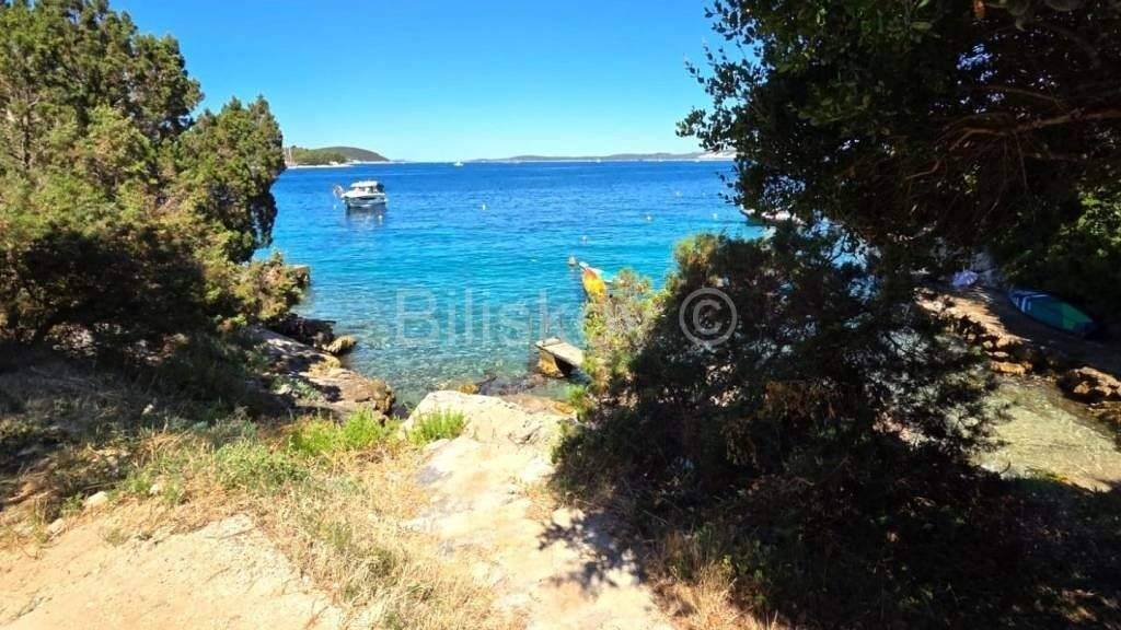 Land-/Forstwirtschaft zum Kauf 280.000 € Solta