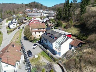 Haus zum Kauf 393.000 € 10 Zimmer 237,6 m² 615 m² Grundstück Hettingen Hettingen 72513