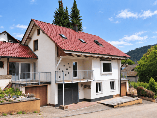 Mehrfamilienhaus zum Kauf 295.000 € 7 Zimmer 219,6 m² 487 m² Grundstück Alpirsbach Alpirsbach 72275