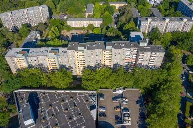 Wohnung zur Miete nur mit Wohnberechtigungsschein 538 € 2 Zimmer 69,8 m² 4. Geschoss frei ab 16.06.2025 Imbuschweg 24 Gropiusstadt Berlin 12351
