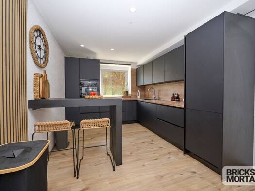 Einfamilienhaus zum Kauf 590.000 € 9 Zimmer 250 m² 200 m² Grundstück Weißenhorn 89264