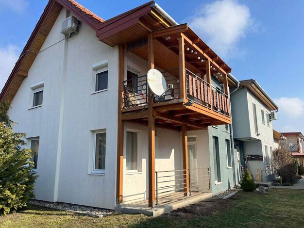 Terrassenwohnung zum Kauf provisionsfrei 169.000 € 3 Zimmer 66 m² 2. Geschoss Vonyarcvashegy 8314