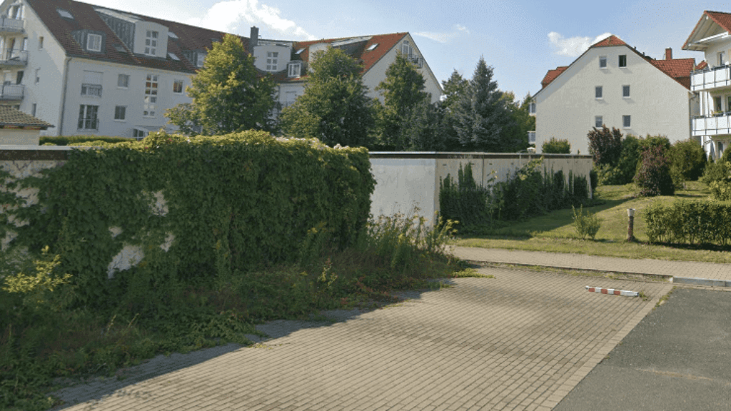 Außenstellplatz zur Miete 40 € Topasstraße 75 Engelsdorf Leipzig 04319