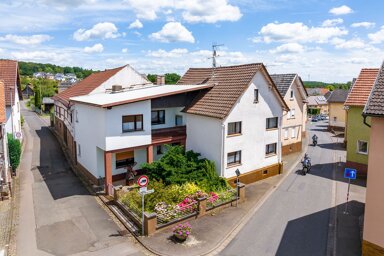 Einfamilienhaus zum Kauf 309.000 € 11 Zimmer 246,8 m² 734 m² Grundstück Nonnenroth Hungen 35410