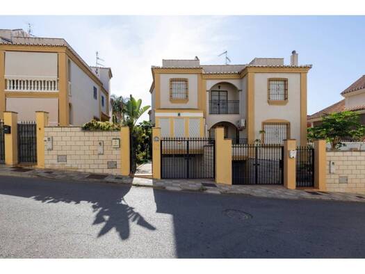 Reihenhaus zum Kauf 390.000 € 3 Zimmer 229 m² 237 m² Grundstück Motril 18600