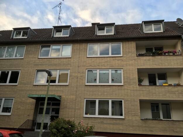 Wohnung zur Miete 947 € 4,5 Zimmer 90,2 m² 1. Geschoss frei ab 01.12.2026 Renatastr. 11 Rüttenscheid Stadtbezirk II 45130