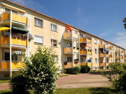 Wohnung zur Miete 342 € 3 Zimmer 59 m² 2. Geschoss Rheinstr. 4 Merseburg 06217