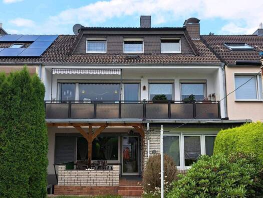 Haus zum Kauf 335.000 € 9 Zimmer 200 m² 354 m² Grundstück frei ab 01.01.2026 Lotte 49504