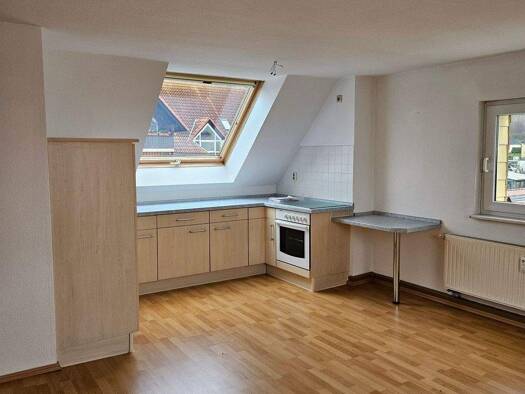 Wohnung zur Miete 200 € 2 Zimmer 31 m² 2. Geschoss frei ab sofort Thomas- Müntzer- Straße 8 Döbeln 04720