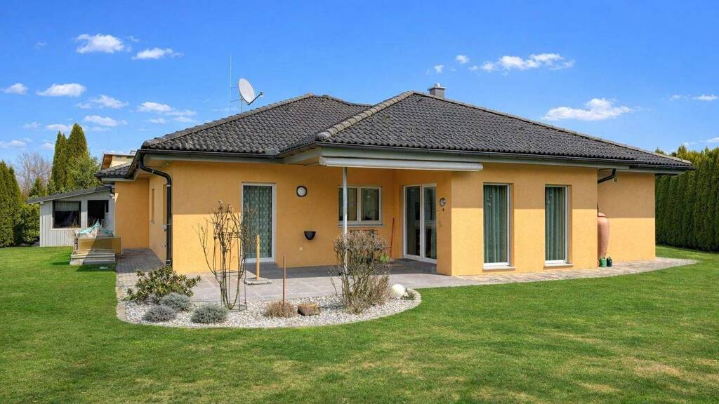 Bungalow zum Kauf 459.000 € 4 Zimmer 124 m² 889 m² Grundstück Schärding 4780