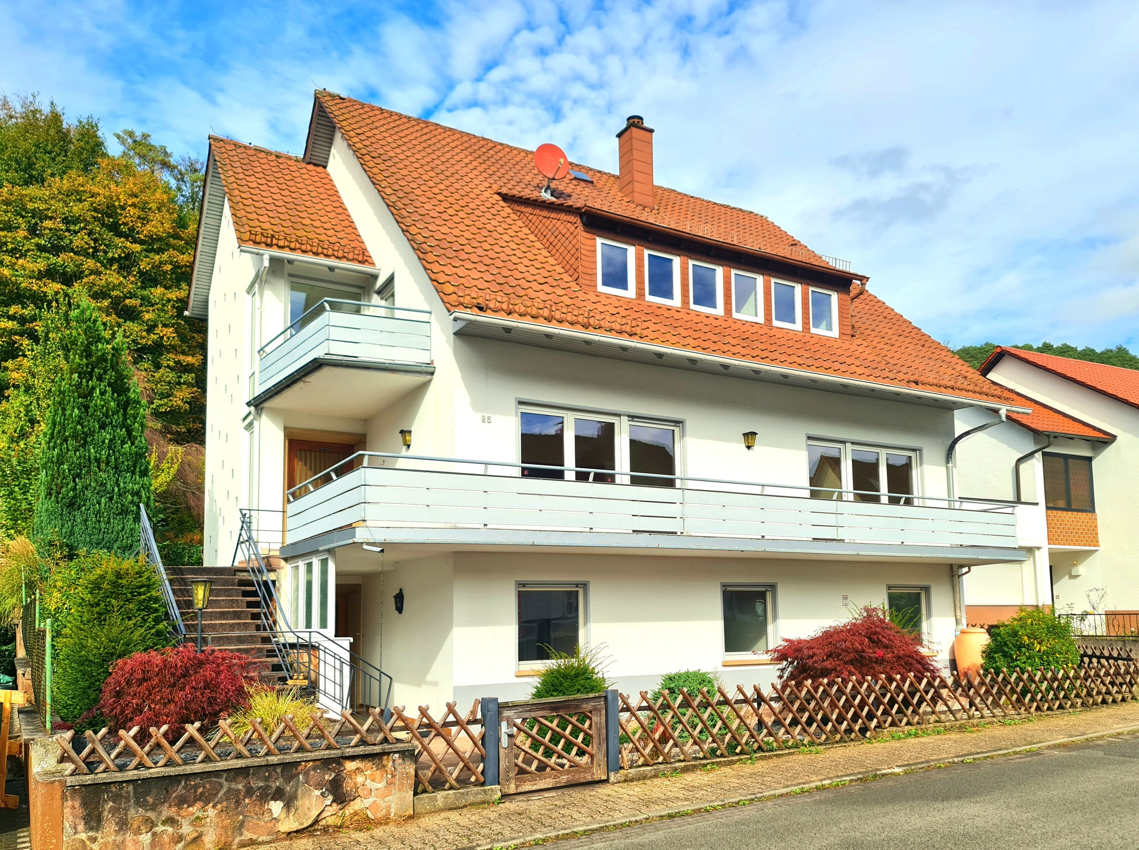 Mehrfamilienhaus zum Kauf 325.000 € 6 Zimmer 201,7 m²<br/>Wohnfläche 585 m²<br/>Grundstück Dahn 66994