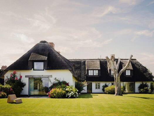 Villa zum Kauf 8.800.000 € 5 Zimmer 395 m² 5.025 m² Grundstück frei ab sofort Westerland Sylt 25980