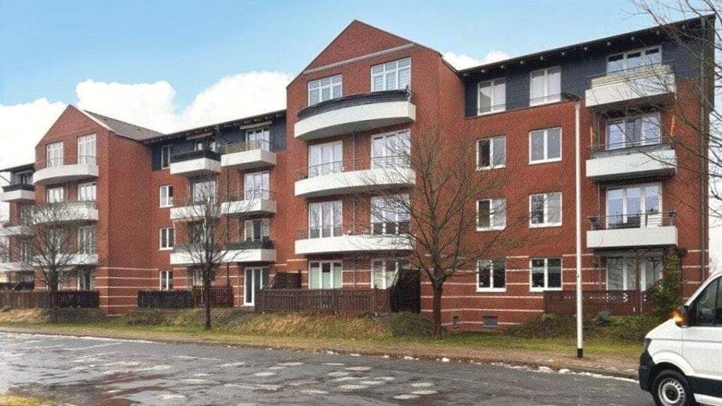 Wohnung zum Kauf 85.000 € 2 Zimmer 55,3 m² 2. Geschoss frei ab sofort Bützow 18246