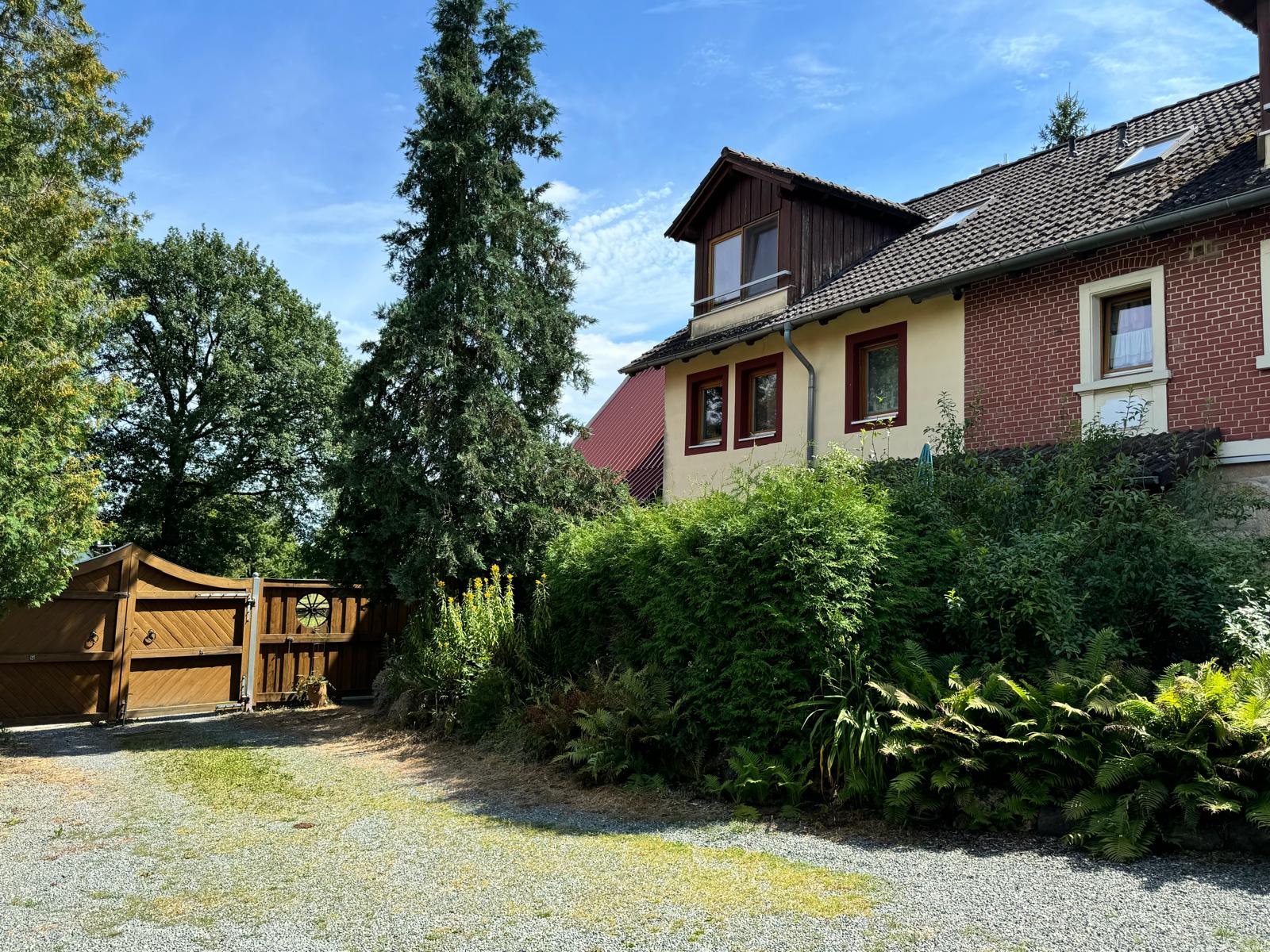 Reiterhof zum Kauf 990.000 € 394 m²<br/>Fläche 38.000 m²<br/>Grundstück Oberlaitsch Harsdorf 95499