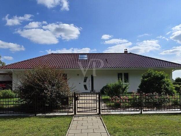 Einfamilienhaus zum Kauf 375.000 € 4 Zimmer 136 m² 2.878 m² Grundstück Boldela Sülstorf 19077