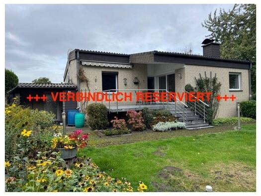 Bungalow zum Kauf 299.000 € 3 Zimmer 105,7 m² 985 m² Grundstück frei ab sofort Zoppoter Str. 23 Roland Beckum 59269