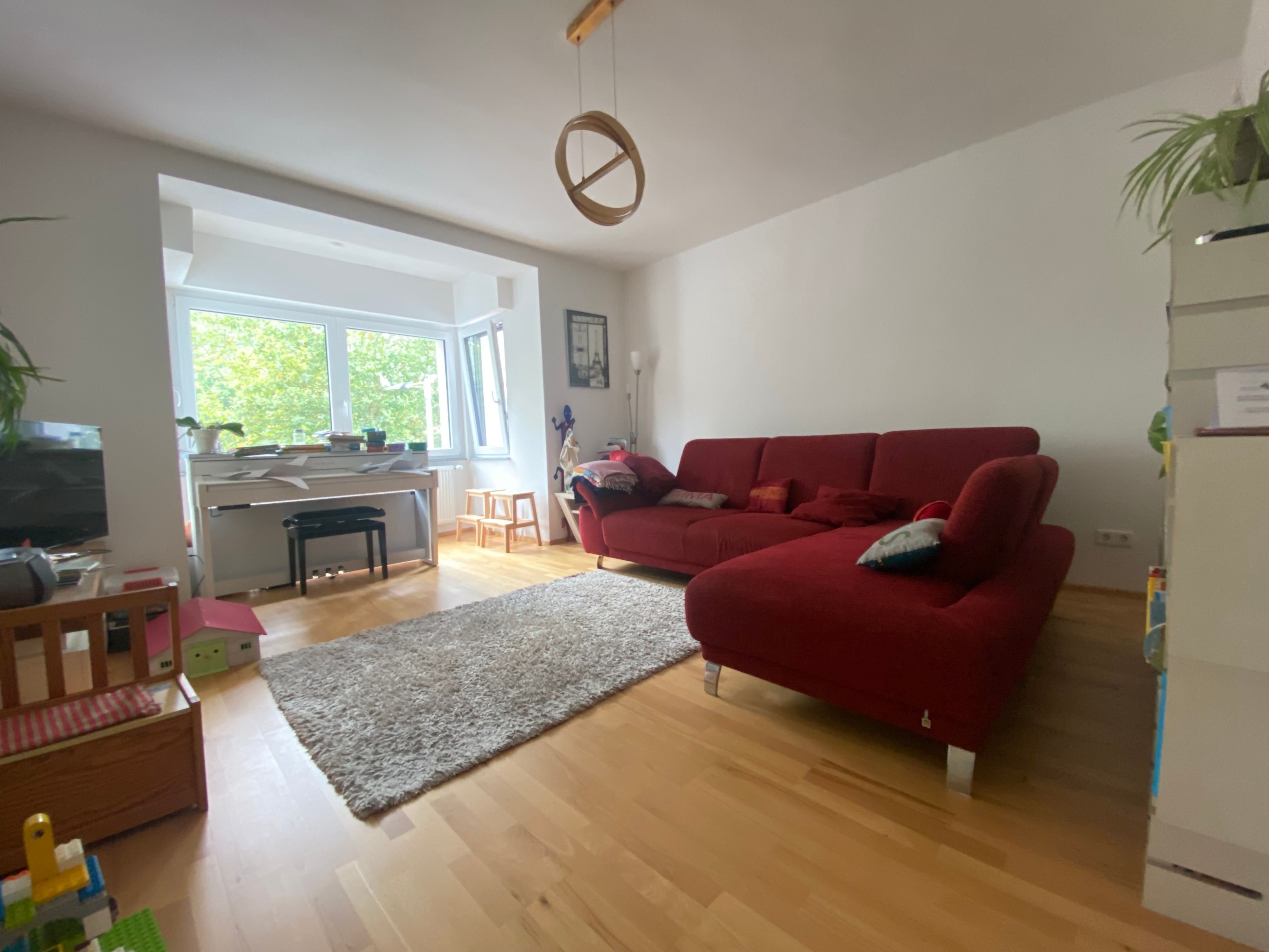 Wohnung zur Miete 1.045 € 4 Zimmer 93,8 m²<br/>Wohnfläche 1.<br/>Geschoss 01.12.2024<br/>Verfügbarkeit Stadtmitte Aschaffenburg 63739