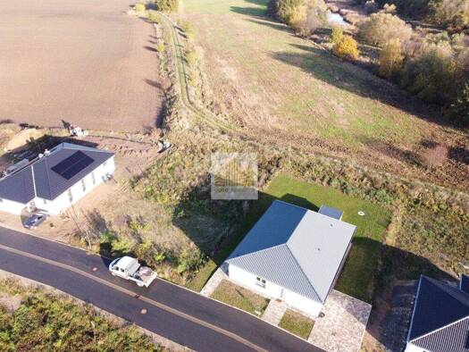 Grundstück zum Kauf 185.000 € 749 m² Grundstück Bitterfeld 06749