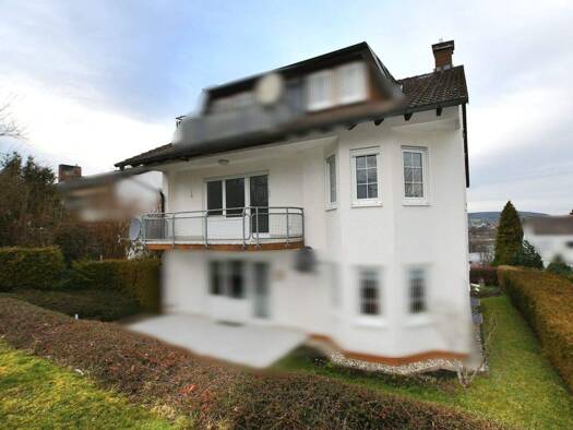 Wohnung zur Miete 900 € 3,5 Zimmer 103 m² 1. Geschoss frei ab 01.02.2026 Erbach 64711
