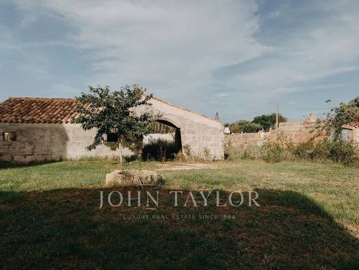 Einfamilienhaus zum Kauf provisionsfrei 1.375.000 € 337 m² 7.400 m² Grundstück Ciutadella de Menorca 07760