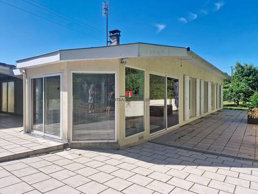 Haus zum Kauf 220.000 € 103 m² 2.200 m² Grundstück Prignac-et-Marcamps 33710