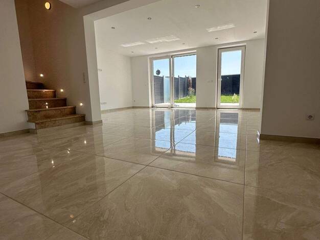 Reihenmittelhaus zum Kauf 495.000 € 6 Zimmer 174 m² 500 m² Grundstück Lauingen 89415