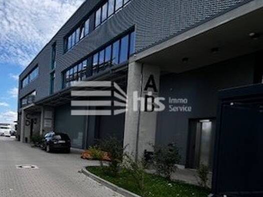 Lagerhalle zur Miete - Erstbezug provisionsfrei 900 m² Lagerfläche teilbar ab 900 m² Kleinreuth b Schweinau Nürnberg 90431