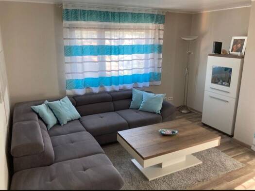 Maisonette zur Miete 1.250 € 3 Zimmer 86 m² Geschoss 2/3 frei ab sofort Pfeiffenäcker 2 Kleinsteinbach Pfinztal 76327