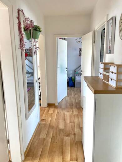 Wohnung zur Miete 650 € 3 Zimmer 68 m² frei ab sofort Mitte - Bezirk 8 Delmenhorst 27749