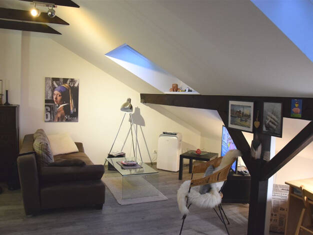 Studio zur Miete 750 € 1 Zimmer 40 m² Dachgeschoss, 4. Geschoss Bremen 28195