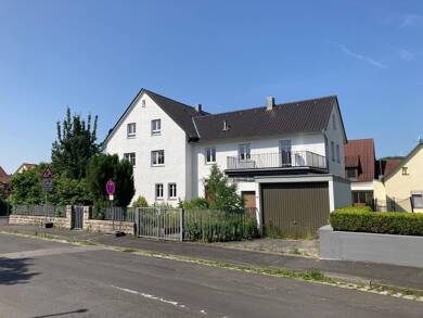 Mehrfamilienhaus zum Kauf provisionsfrei 795.000 € 16 Zimmer 325 m² 698 m² Grundstück Thüngersheimer Straße 65 Veitshöchheim Veitshöchheim 97209