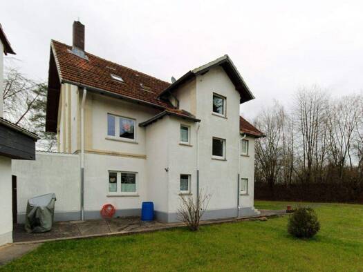 Mehrfamilienhaus zum Kauf 399.000 € 8 Zimmer 219 m² 2.220 m² Grundstück Hünfeld 36088