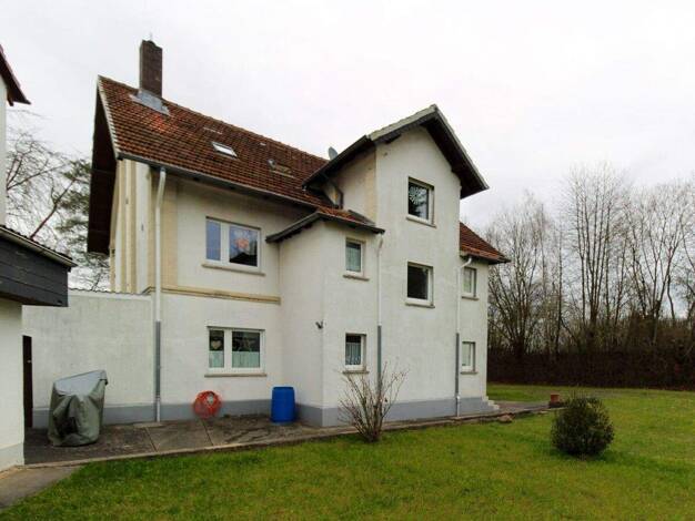 Mehrfamilienhaus zum Kauf 399.000 € 8 Zimmer 219 m² 2.220 m² Grundstück Hünfeld 36088