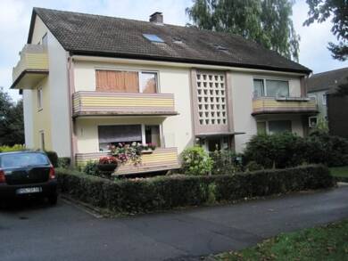 Wohnung zur Miete 600 € 3 Zimmer 80 m² 1. Geschoss frei ab 01.09.2025 Von-Langen-Allee 15 Kernstadt Holzminden 37603