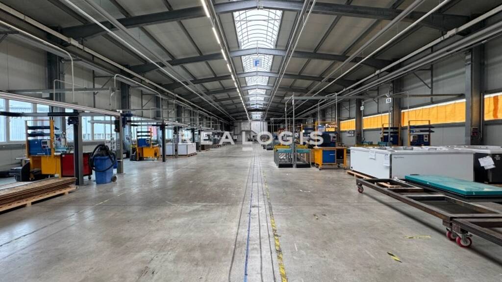 Halle/Industriefläche zur Miete provisionsfrei 2.600 m² Lagerfläche Lauffen Deißlingen 78652