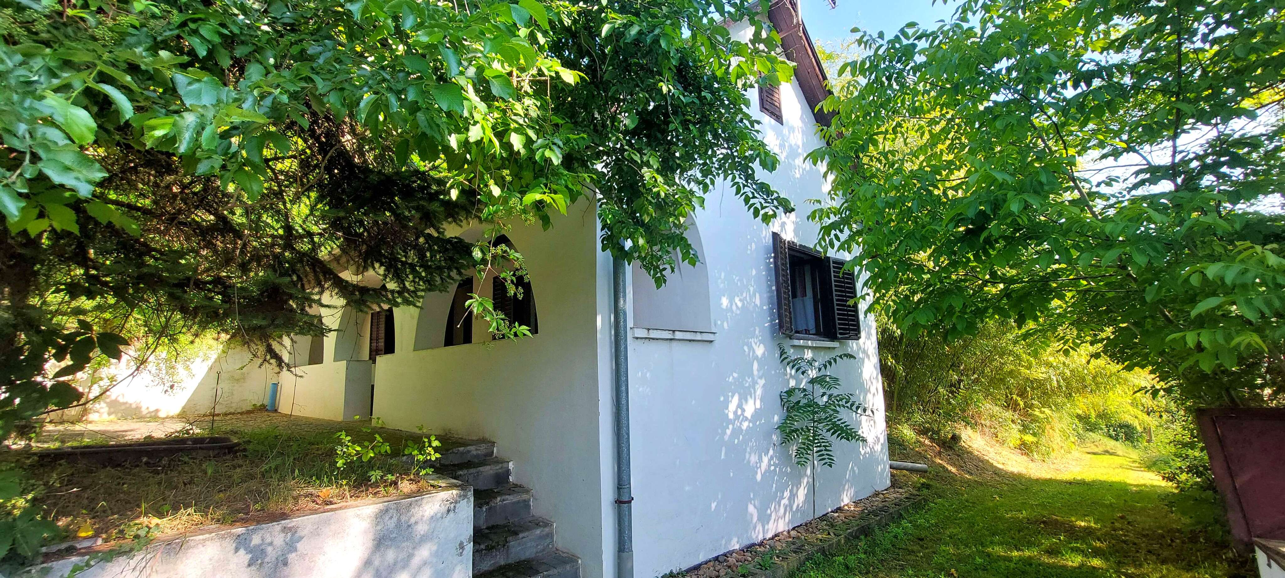 Einfamilienhaus zum Kauf 63.900 € 2 Zimmer 57 m²<br/>Wohnfläche 5.787 m²<br/>Grundstück ab sofort<br/>Verfügbarkeit Ságvár 8654