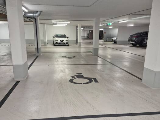 Tiefgarage zur Miete 120 € Hans-Grade-Allee Schönefeld Schönefeld 12529