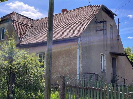 Doppelhaushälfte zum Kauf 49.000 € 3 Zimmer 3.420 m² Grundstück Kleinradmeritz Löbau 02708