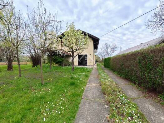 Haus zum Kauf 338.000 € 3 Zimmer 102 m² Zeleni brijeg, Sisak Sisak