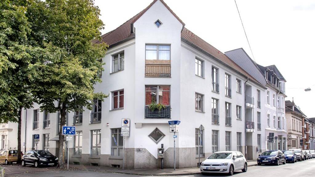 Praxis zur Miete nur mit Wohnberechtigungsschein 834 € 185,4 m² Bürofläche Siechenmarschstraße 36 Innenstadt Bielefeld 33615