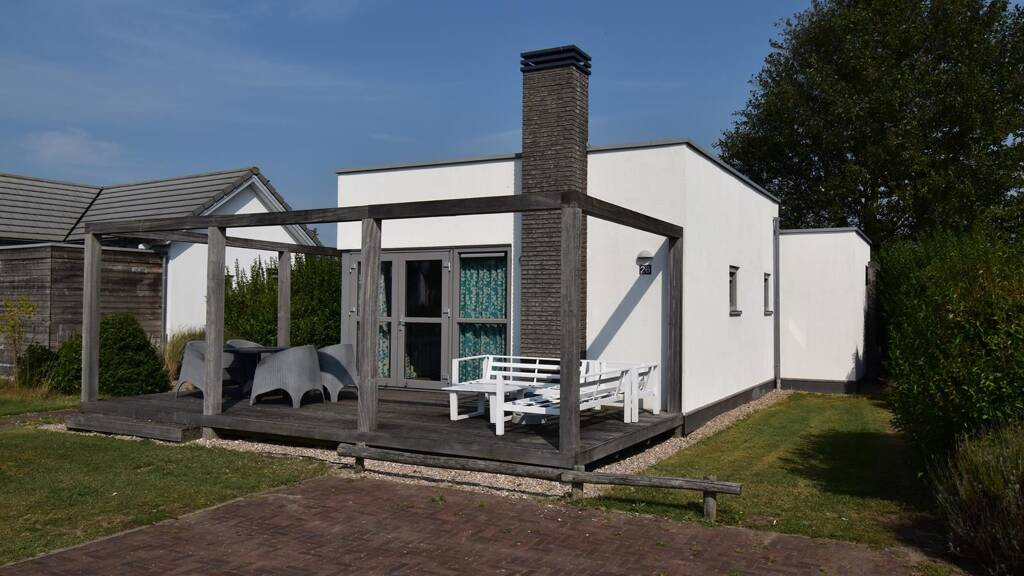 Einfamilienhaus zum Kauf provisionsfrei 360.000 € 4 Zimmer 76 m² 372 m² Grundstück Oude Nieuwelandseweg 11b Ouddorp 3253LL