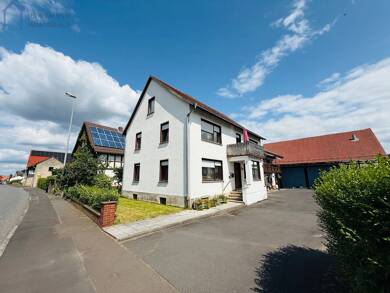 Mehrfamilienhaus zum Kauf 240.000 € 10 Zimmer 320 m² 1.652 m² Grundstück Asbach Bad Hersfeld 36251