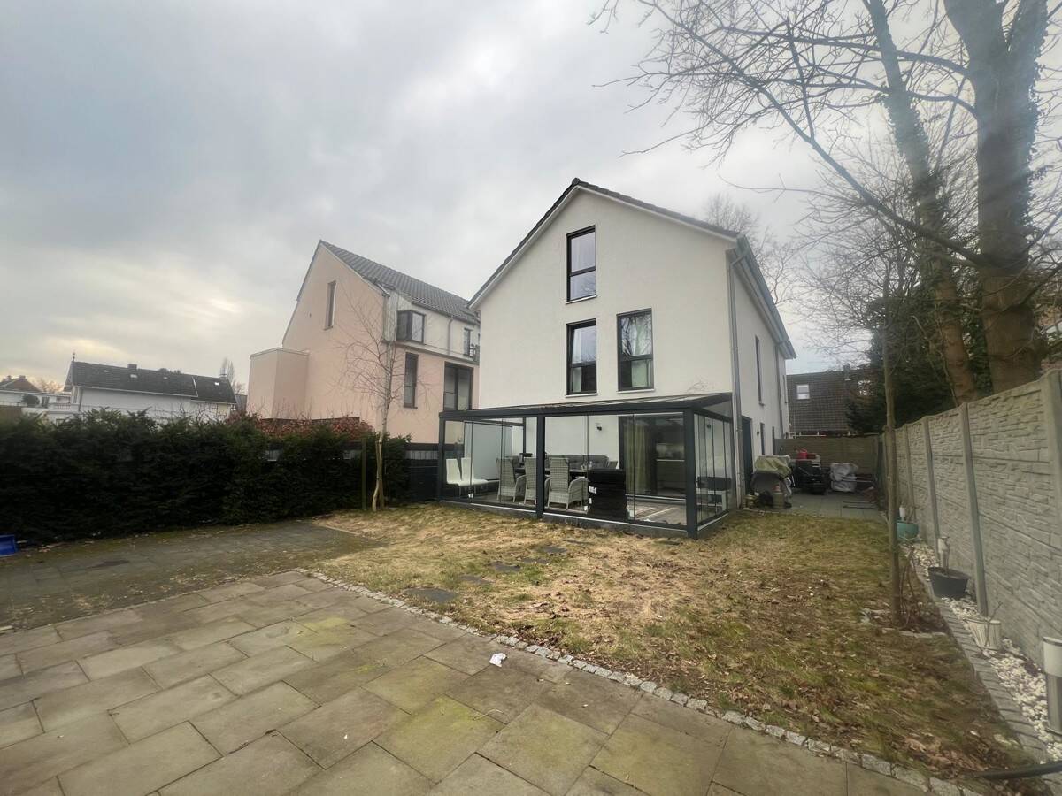 Doppelhaushälfte zur Miete 2.900 € 4 Zimmer 147,5 m²<br/>Wohnfläche 264 m²<br/>Grundstück Rissen Hamburg 22559