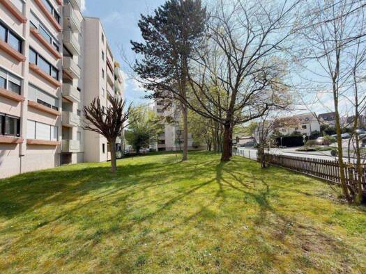 Wohnung zum Kauf 222.000 € 2 Zimmer 61 m² Weiherhof Zirndorf 90513