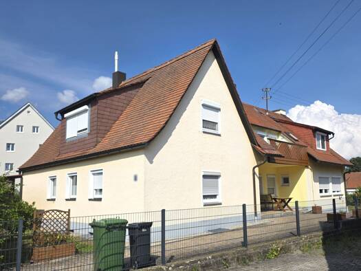 Einfamilienhaus zum Kauf 279.000 € 6 Zimmer 227 m² 1.023 m² Grundstück Mitterteich 95666