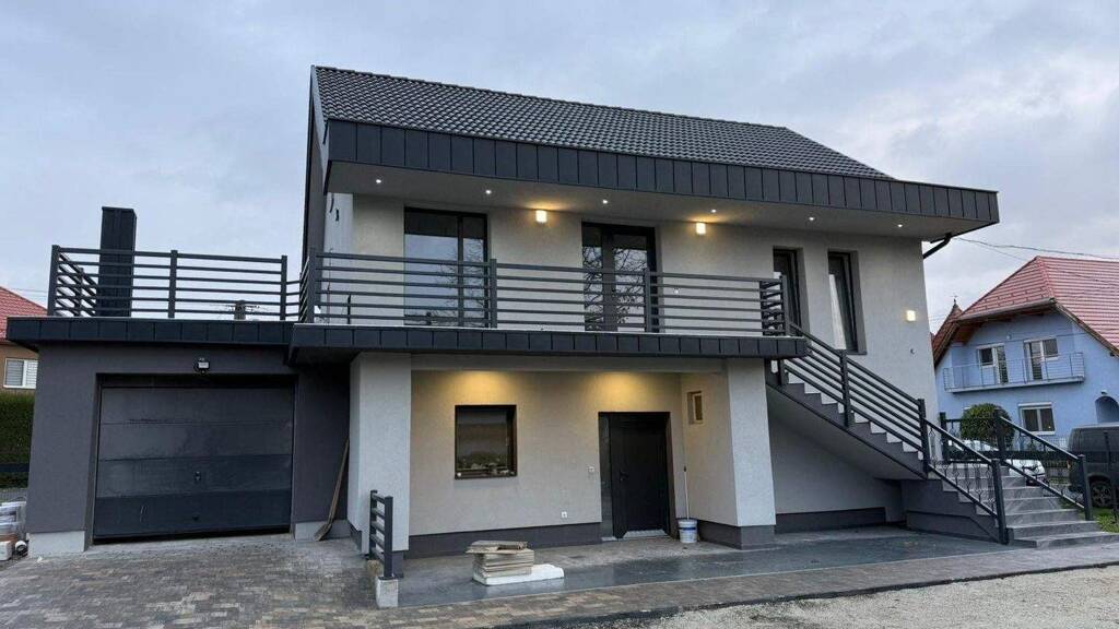 Mehrfamilienhaus zum Kauf - Erstbezug 439.500 € 6 Zimmer 156 m² 970 m² Grundstück Keszthely 8360